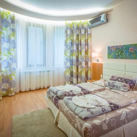 High Tech - Luxurious Apartment Sofia Exterior photo