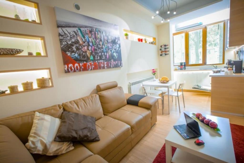 High Tech - Luxurious Apartment Sofia Exterior photo