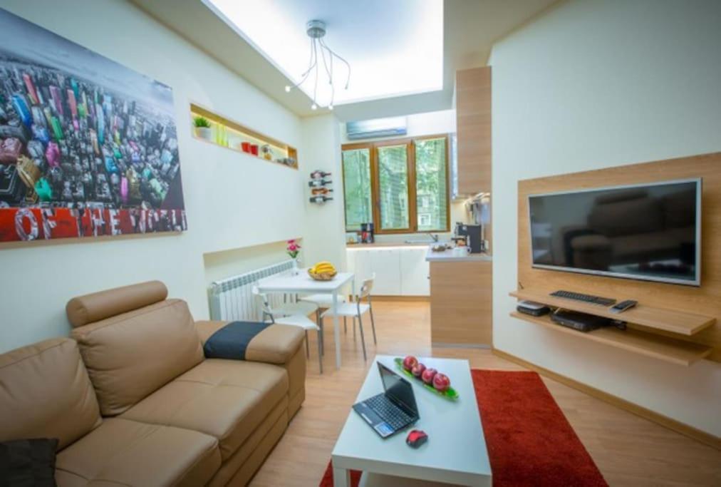 High Tech - Luxurious Apartment Sofia Exterior photo